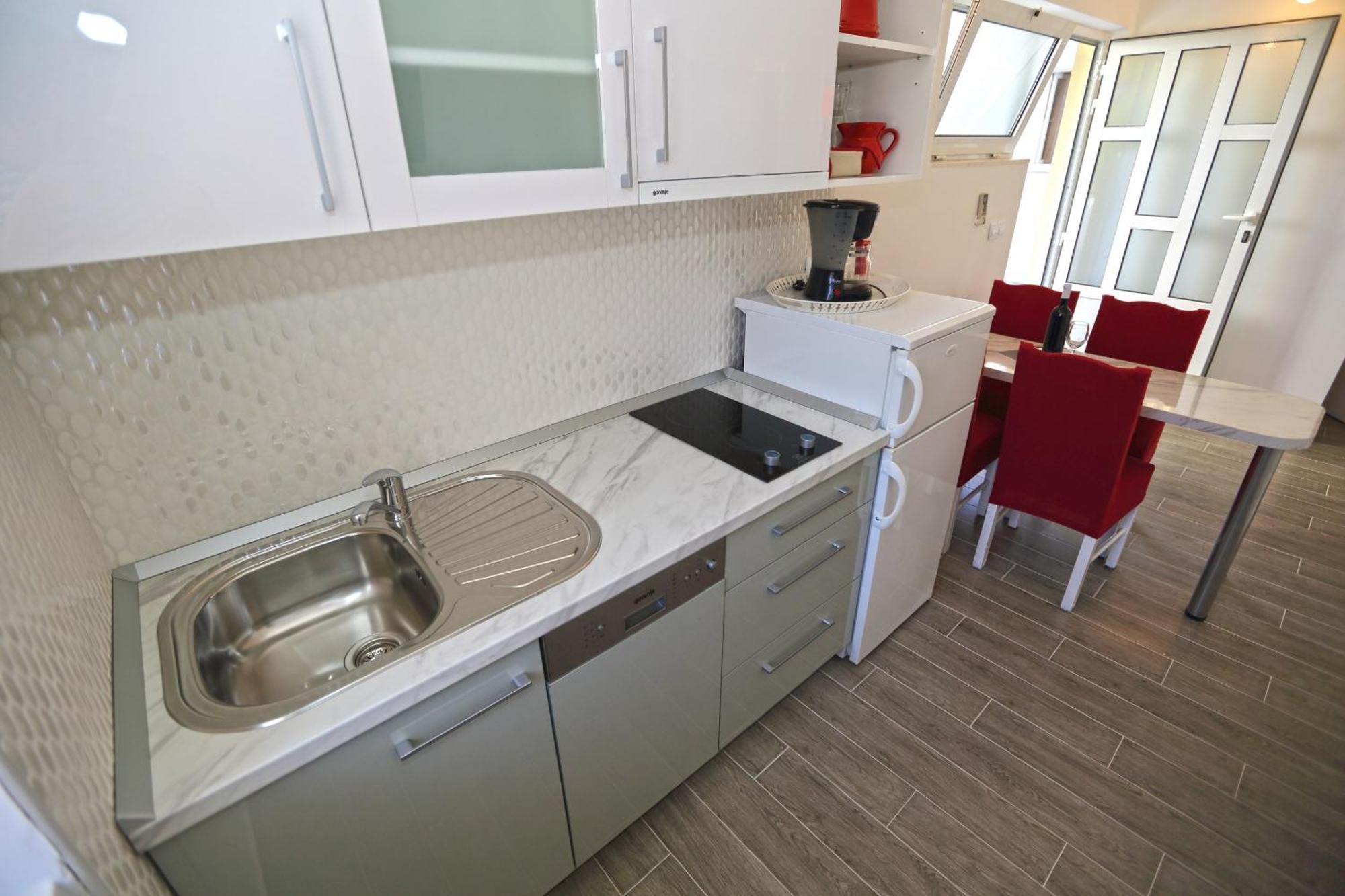 Apartments Grgo Хвар Экстерьер фото