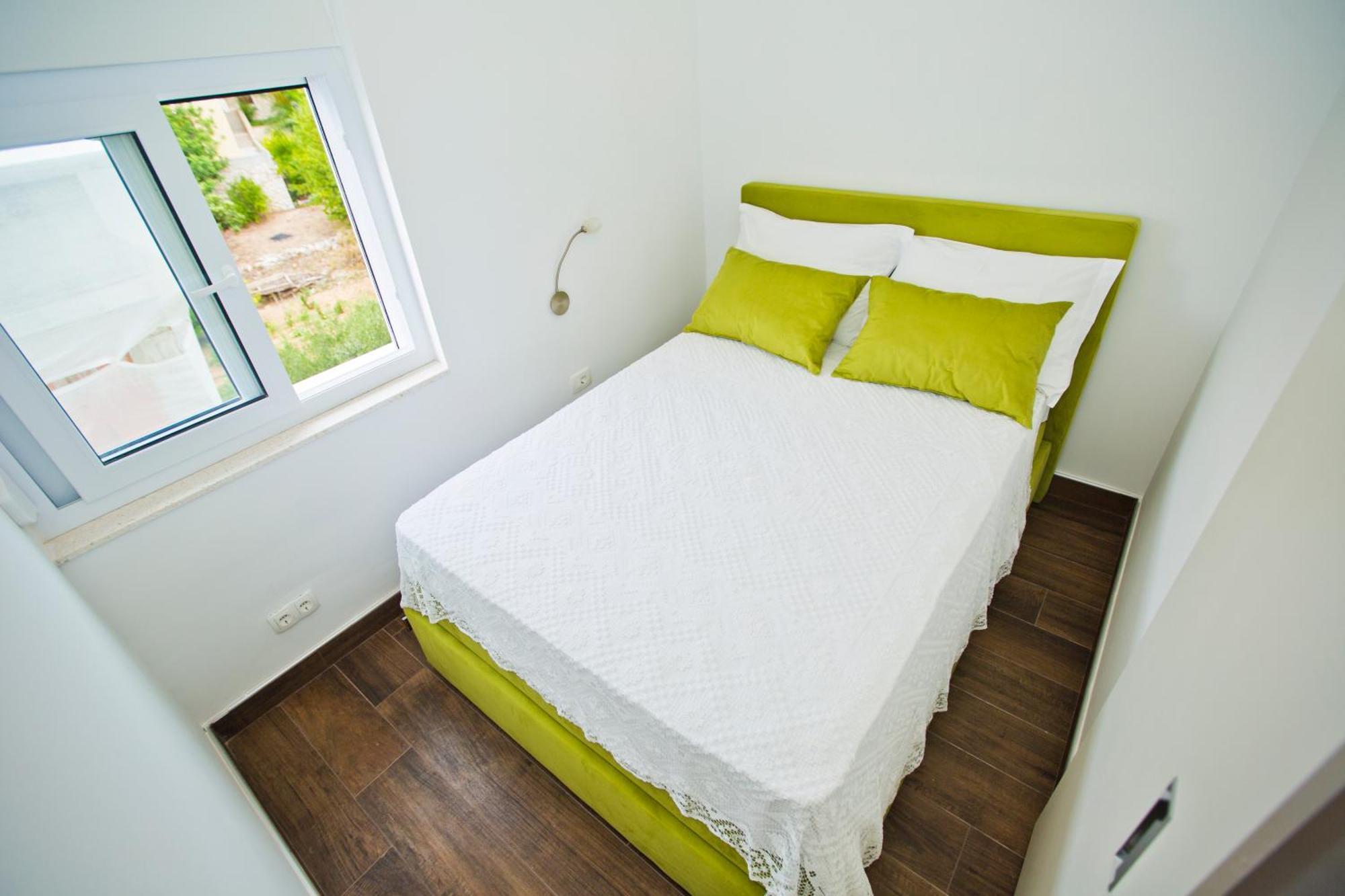 Apartments Grgo Хвар Экстерьер фото