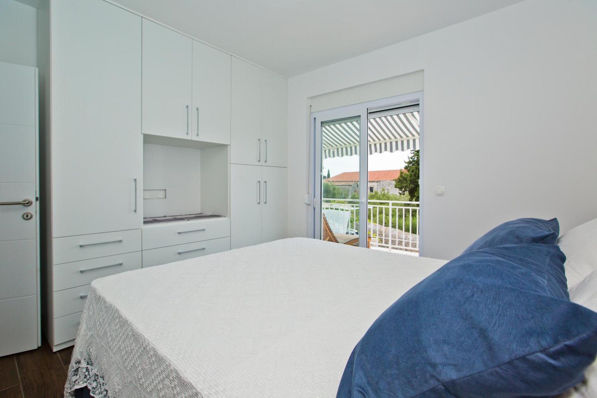 Apartments Grgo Хвар Экстерьер фото